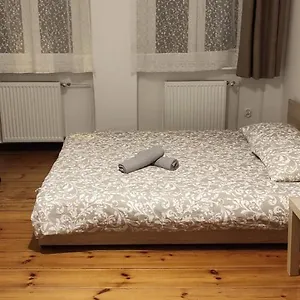 Проживание в семье Lilia House